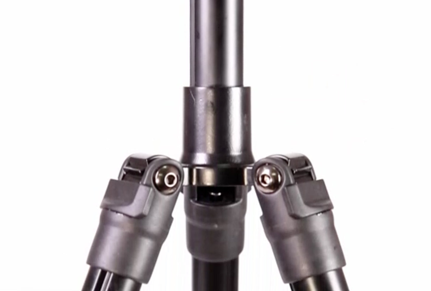 SE22 Tripod